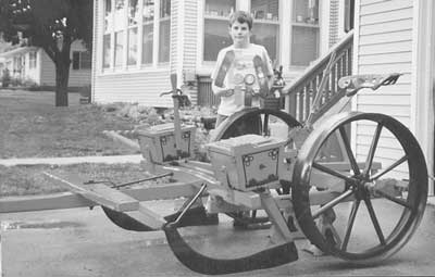 Selby Union Corn Planter Restored as 4H Project
photo courtesy Farm Show Magazine
